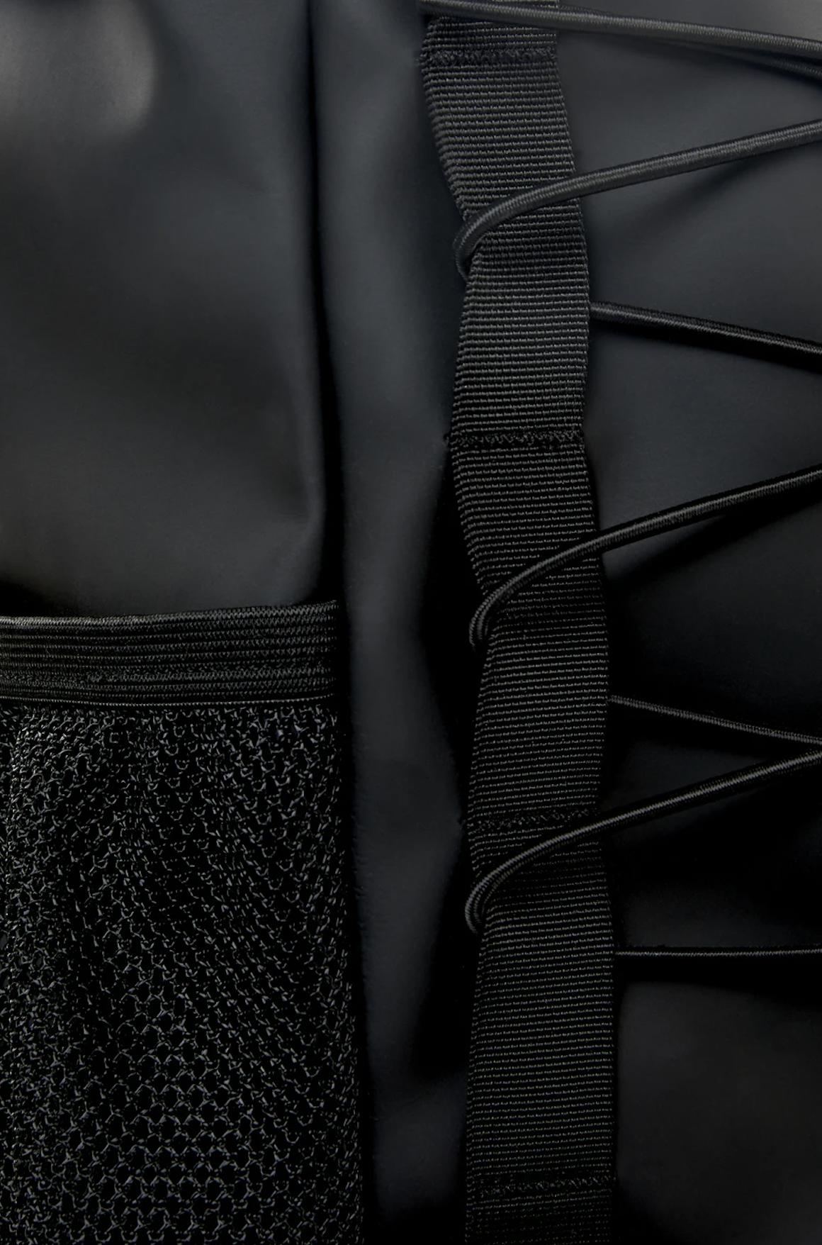 Capture decran a mountaineer backpack rains